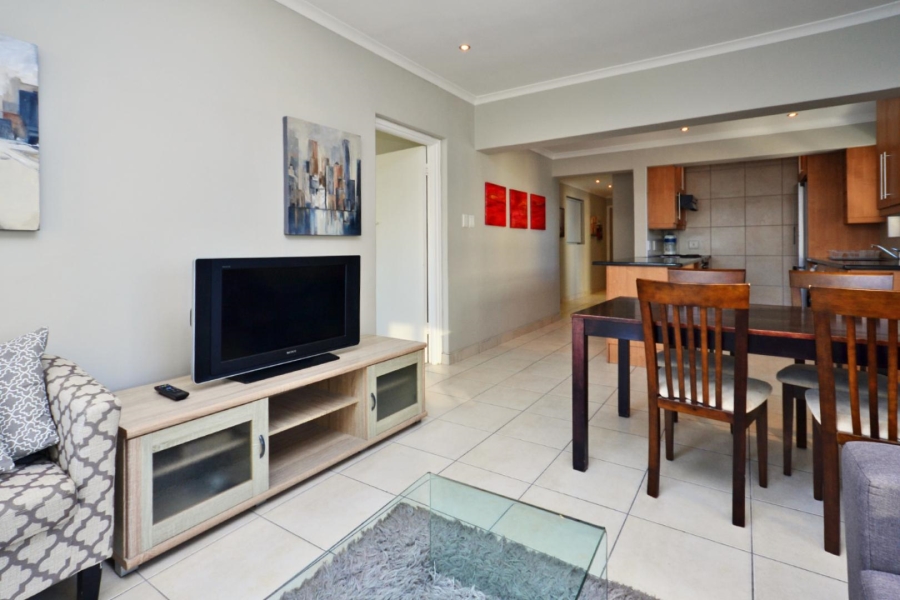 To Let 3 Bedroom Property for Rent in Sea Point Western Cape